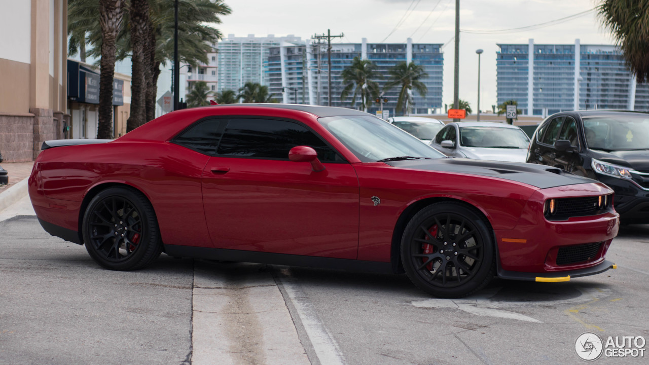 Dodge Challenger SRT Hellcat