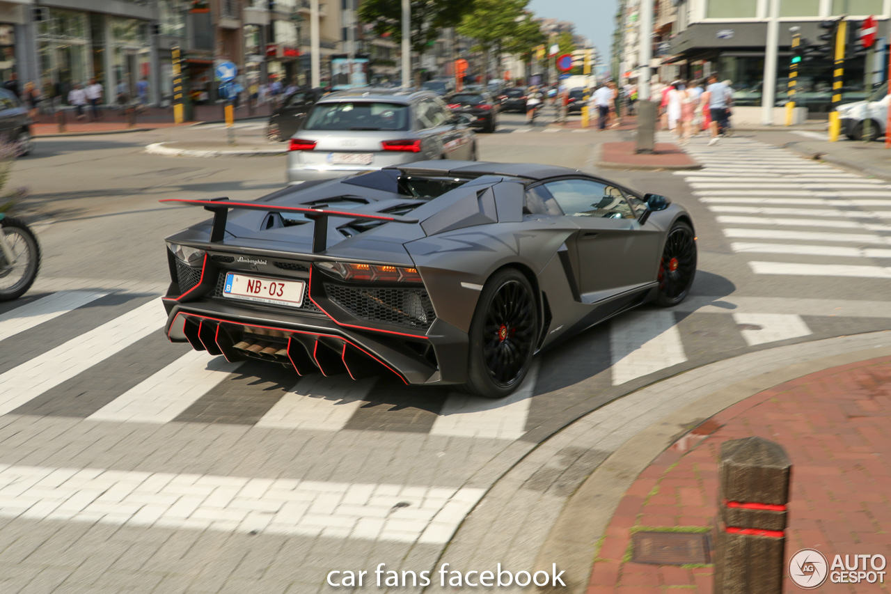 Lamborghini Aventador LP750-4 SuperVeloce Roadster