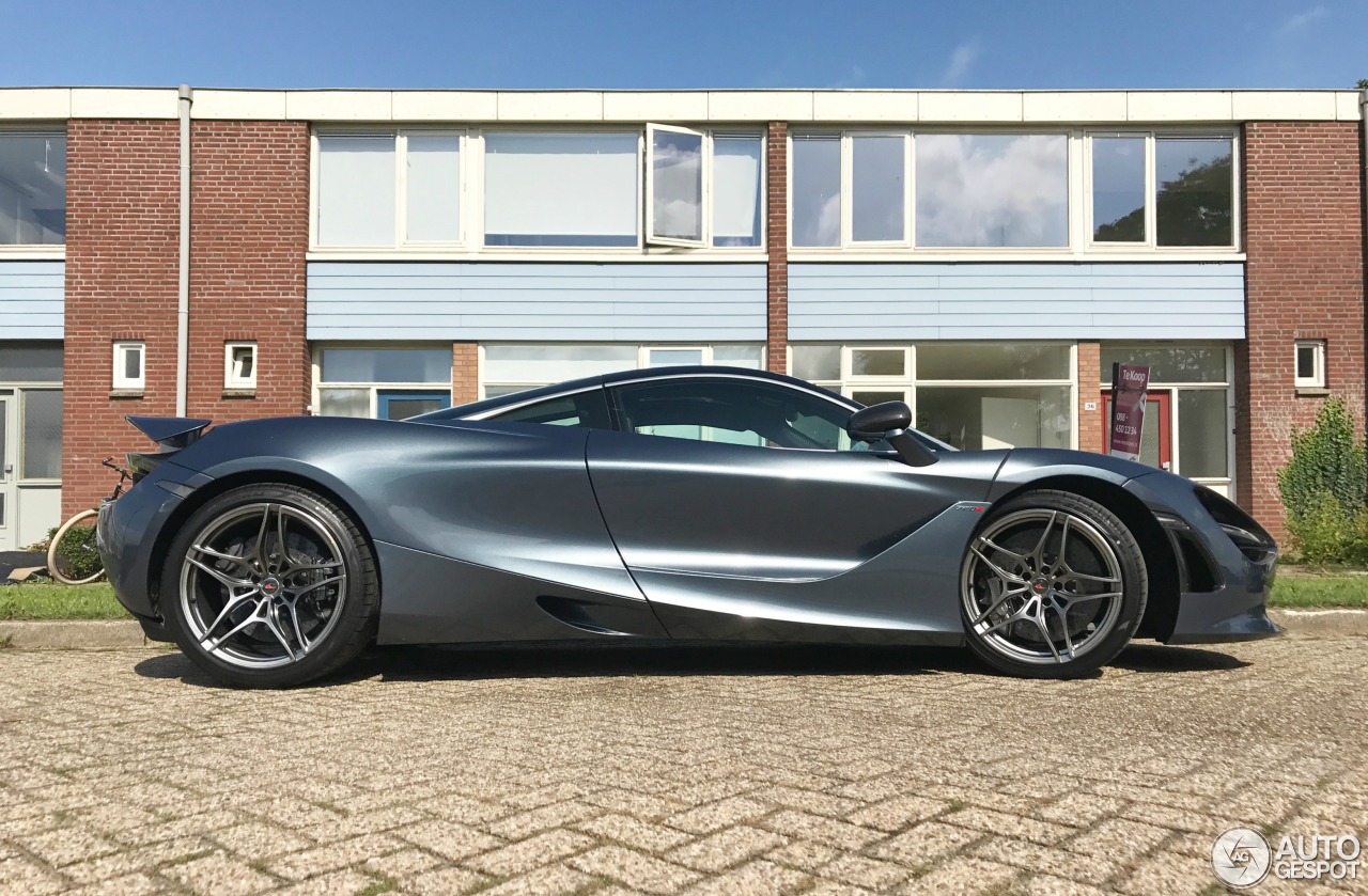 McLaren 720S