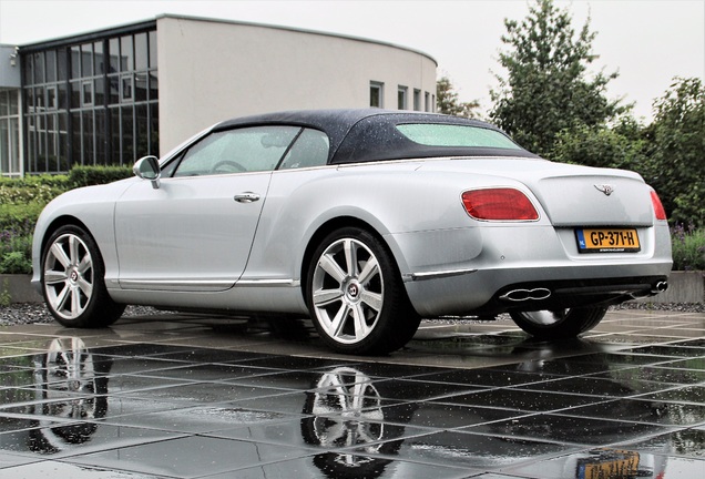 Bentley Continental GTC V8