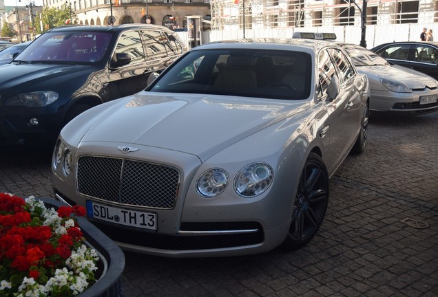 Bentley Flying Spur W12