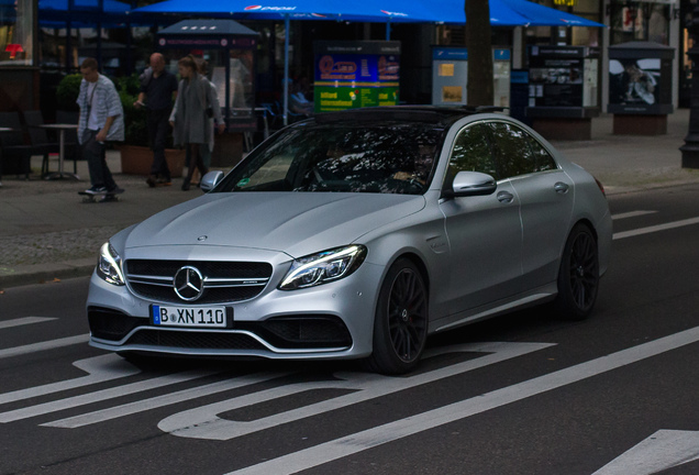 Mercedes-AMG C 63 S W205