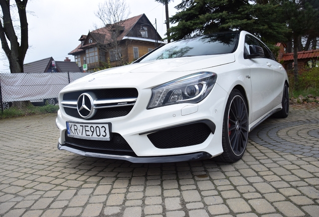 Mercedes-AMG CLA 45 Shooting Brake X117