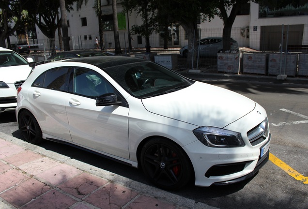Mercedes-Benz A 45 AMG