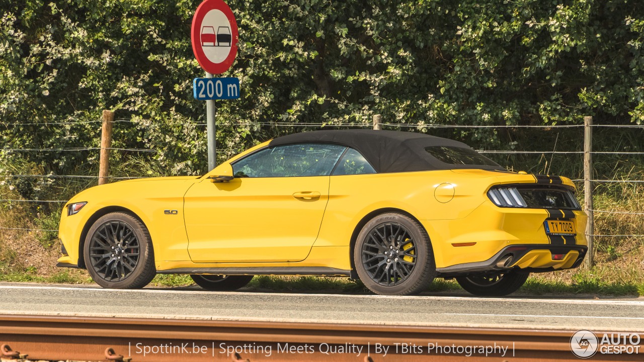 Ford Mustang GT Convertible 2015