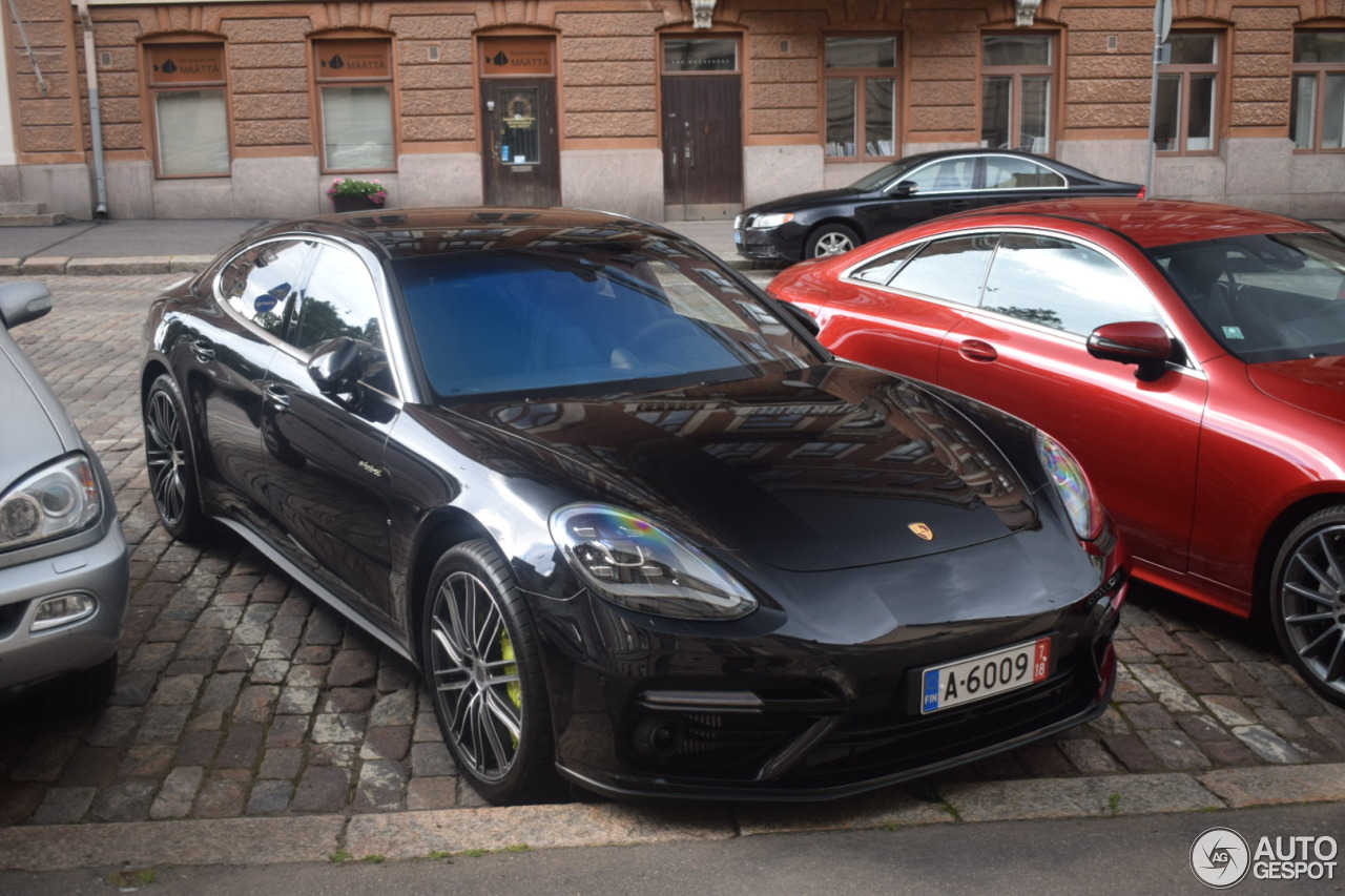 Porsche 971 Panamera Turbo S E-Hybrid