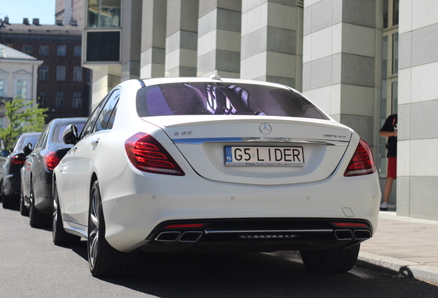 Mercedes-Benz S 63 AMG V222