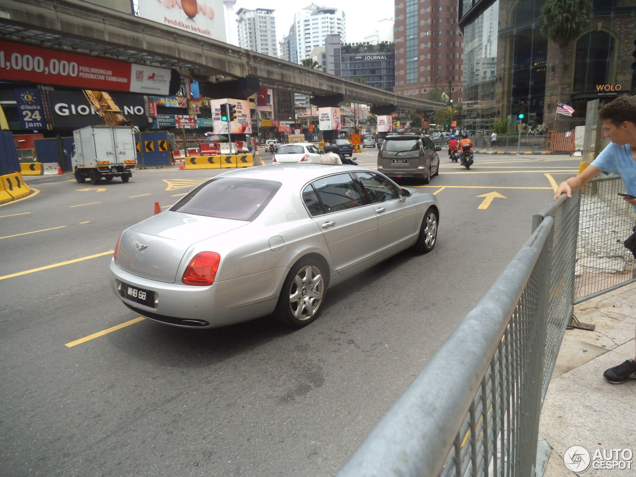 Bentley Continental Flying Spur