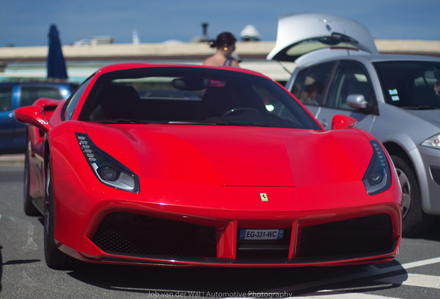 Ferrari 488 Spider