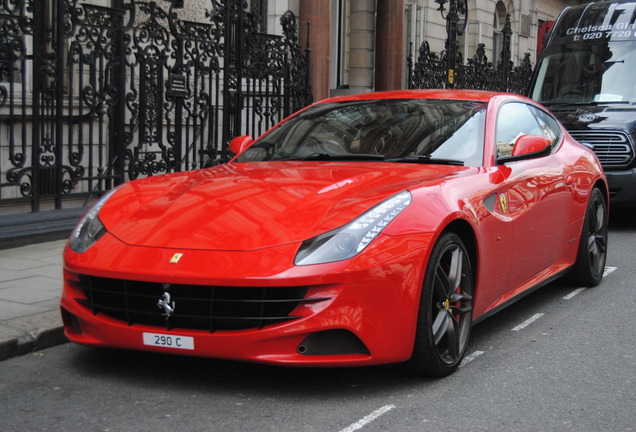 Ferrari FF