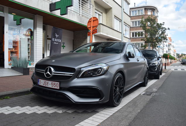 Mercedes-AMG A 45 W176 2015