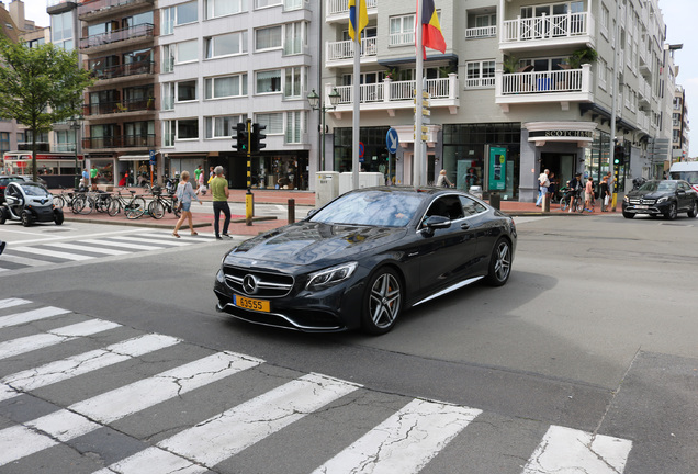 Mercedes-Benz S 63 AMG Coupé C217