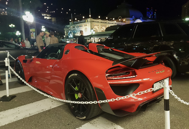 Porsche 918 Spyder Weissach Package