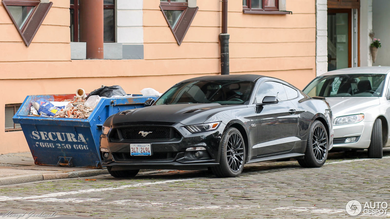 Ford Mustang GT 2015