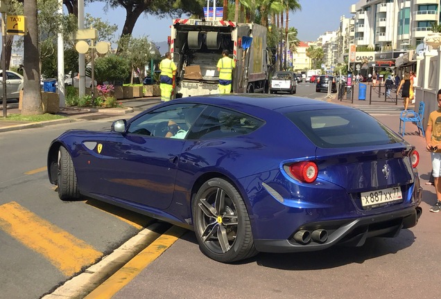 Ferrari FF