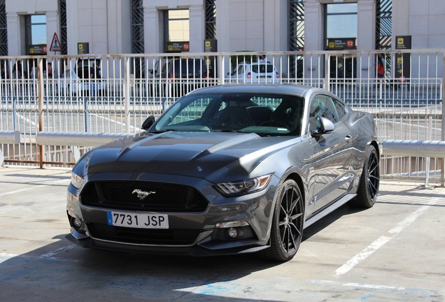 Ford Mustang GT 2015