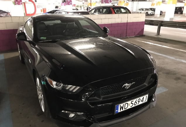 Ford Mustang GT 2015