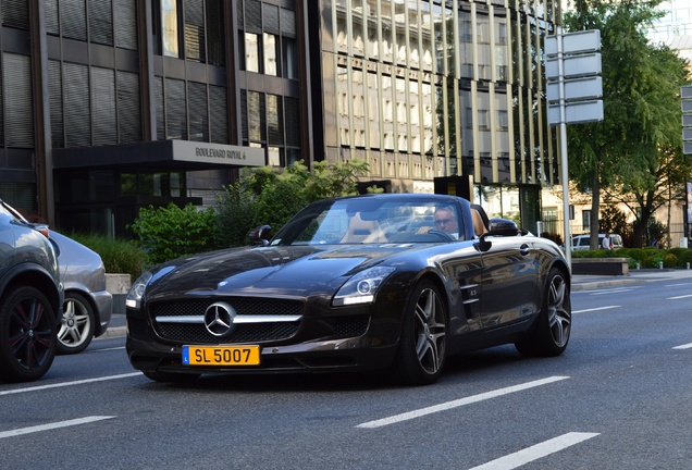 Mercedes-Benz SLS AMG Roadster