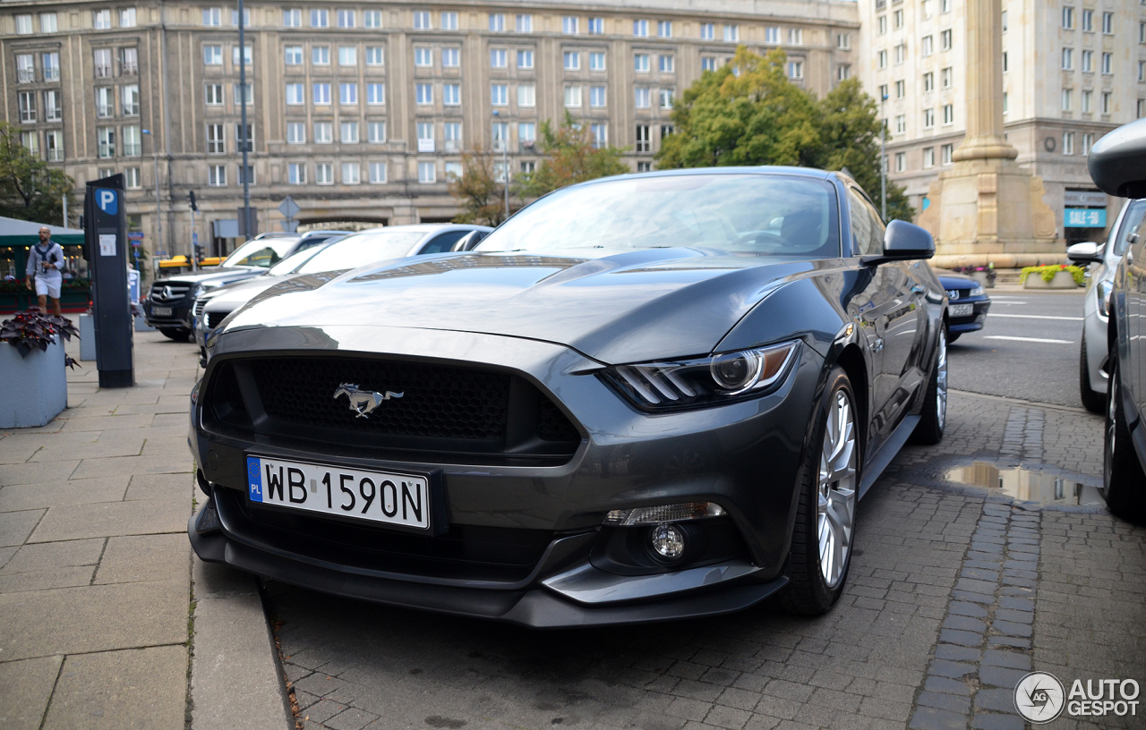 Ford Mustang GT 2015