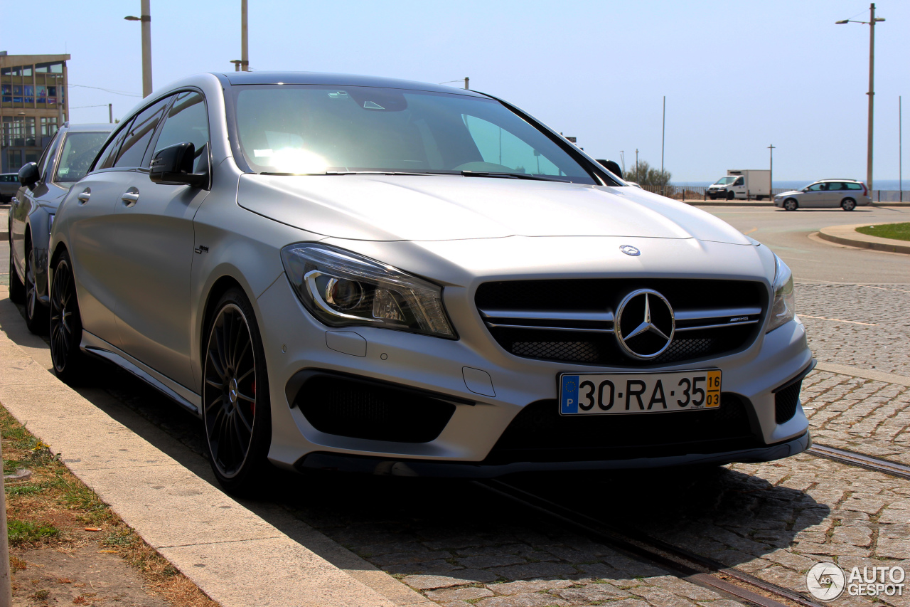 Mercedes-Benz CLA 45 AMG Shooting Brake