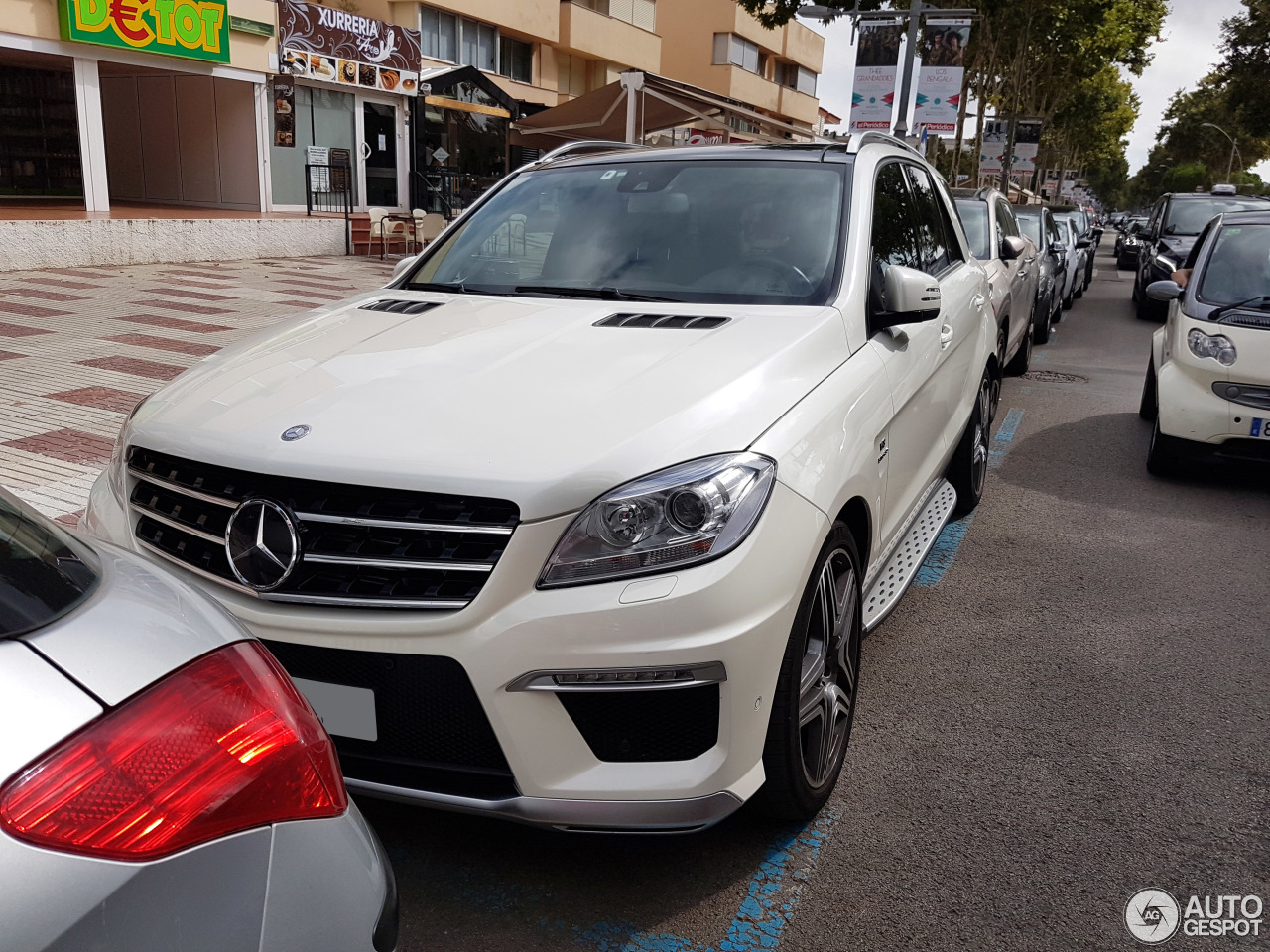 Mercedes-Benz ML 63 AMG W166