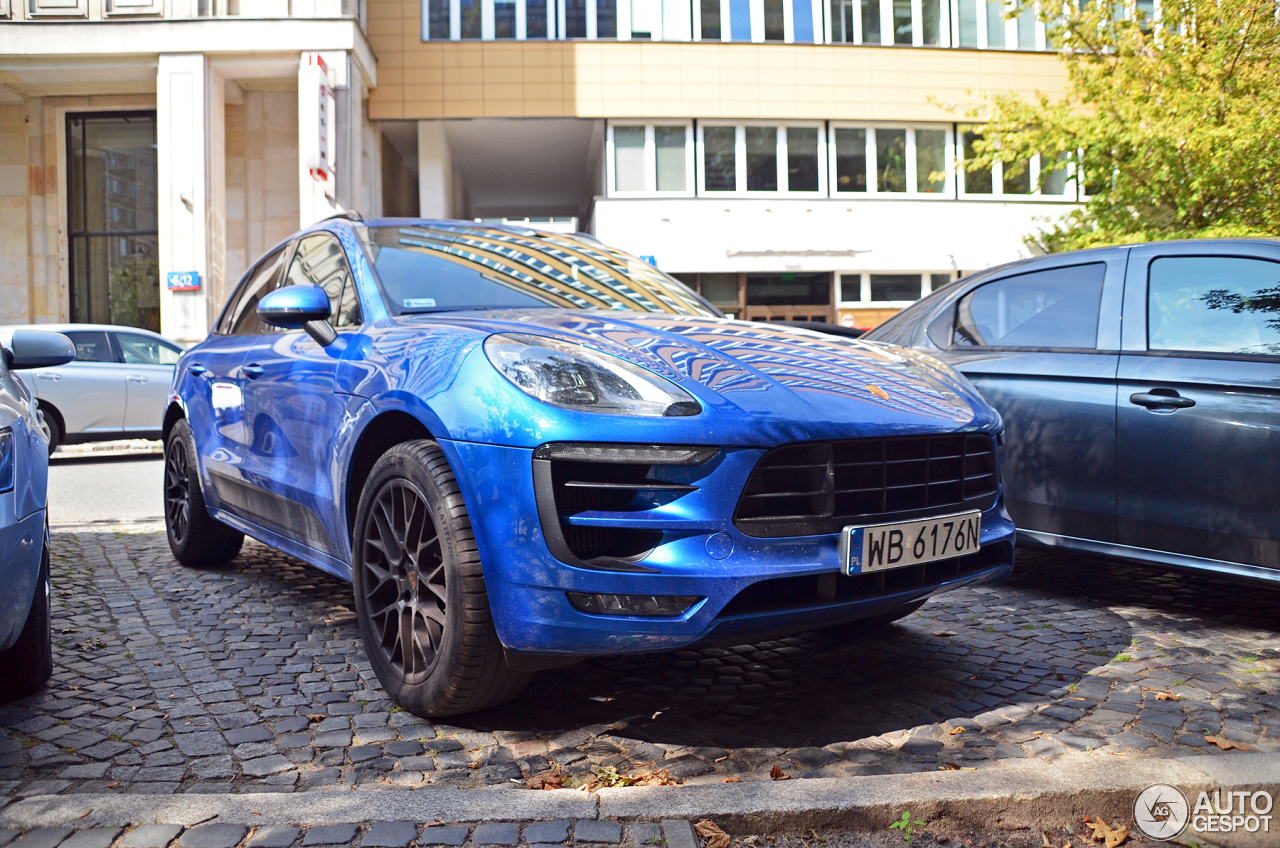 Porsche 95B Macan GTS