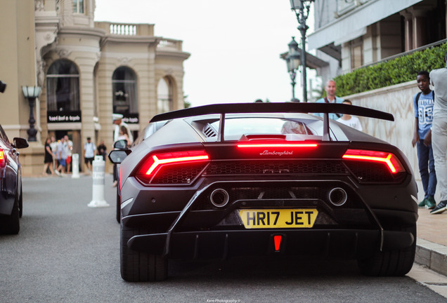 Lamborghini Huracán LP640-4 Performante