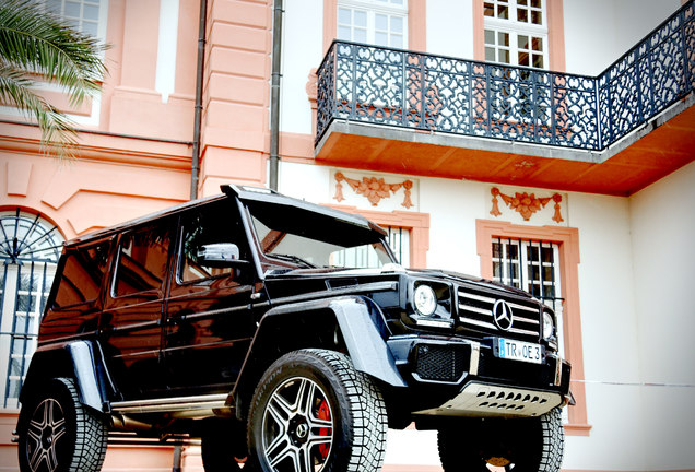 Mercedes-Benz G 500 4X4²