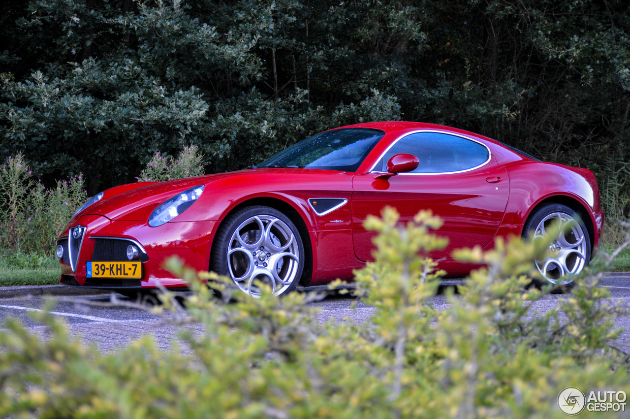 Alfa Romeo 8C Competizione