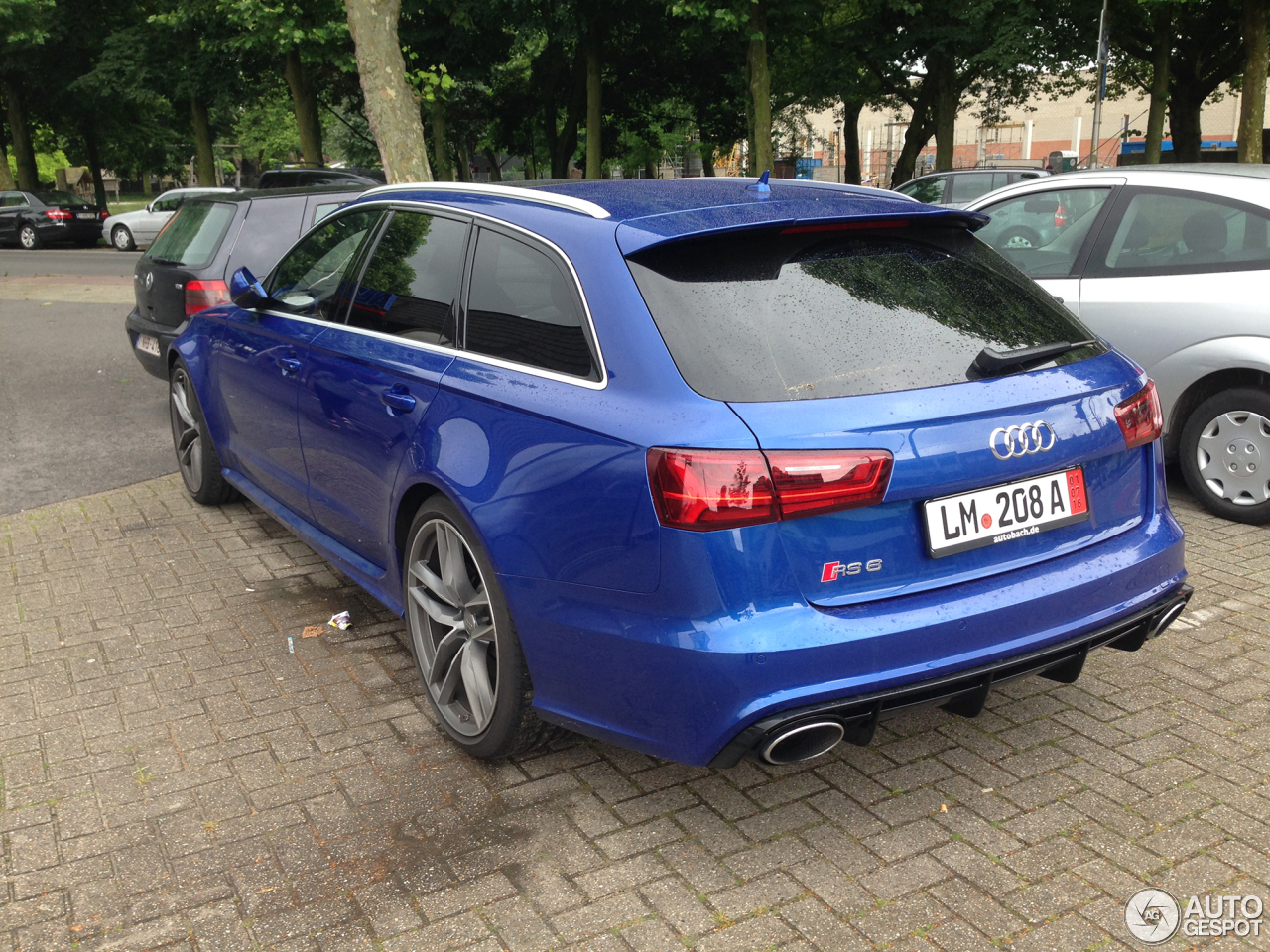 Audi RS6 Avant C7 2015