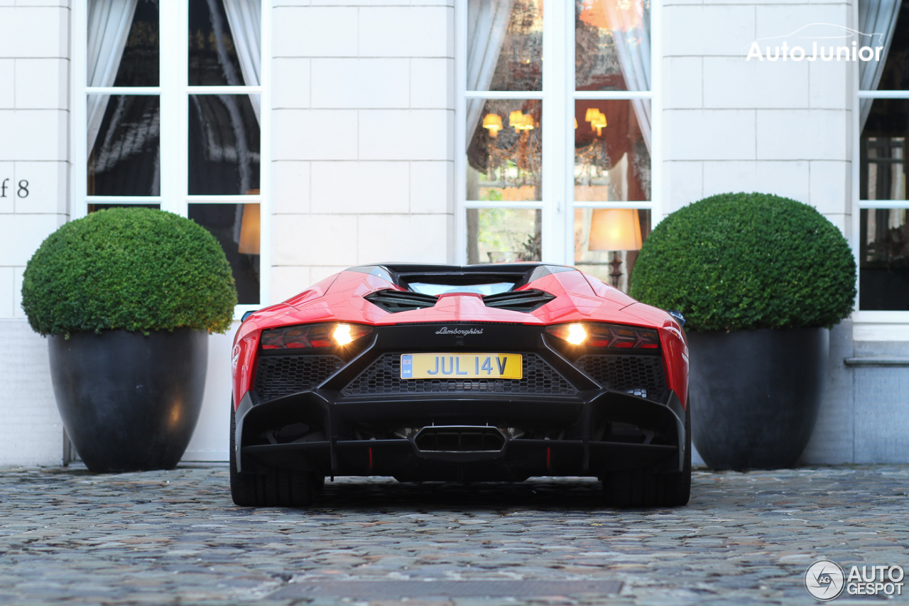 Lamborghini Aventador LP720-4 Roadster 50° Anniversario