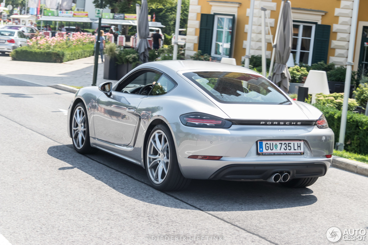 Porsche 718 Cayman S