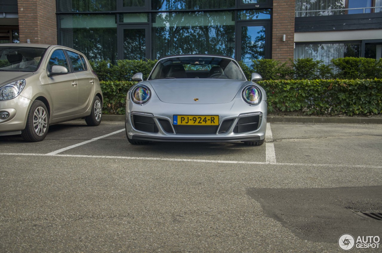 Porsche 991 Carrera GTS Cabriolet MkII