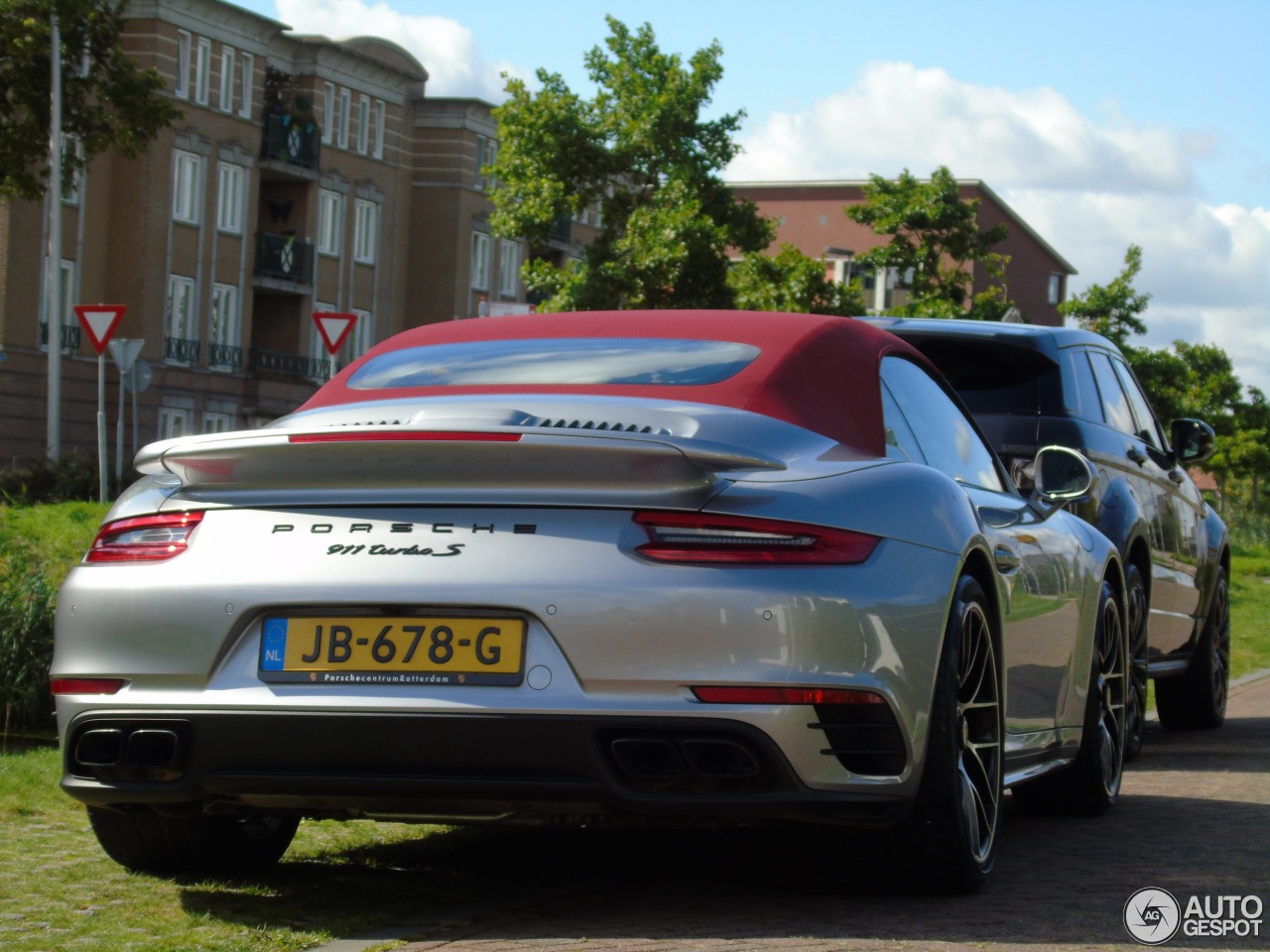 Porsche 991 Turbo S Cabriolet MkII