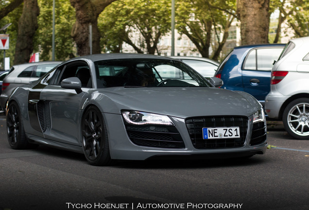 Audi R8 V10