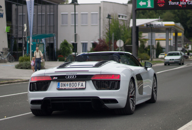 Audi R8 V10 Spyder 2016