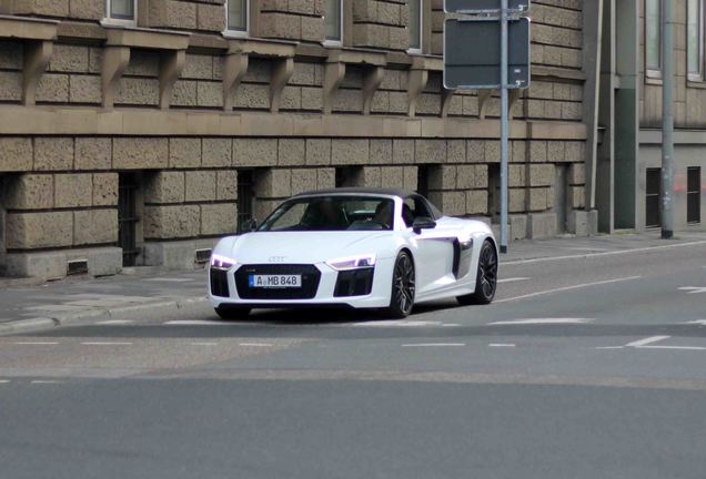 Audi R8 V10 Spyder 2016