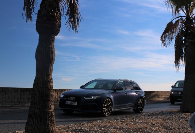 Audi RS6 Avant C7 2015