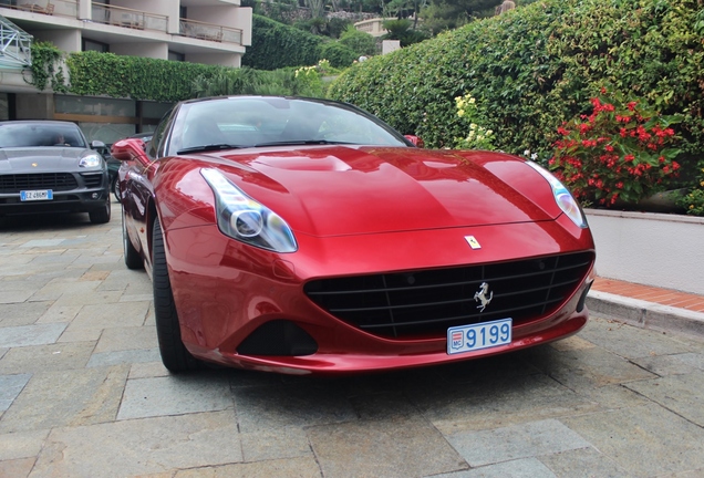 Ferrari California T