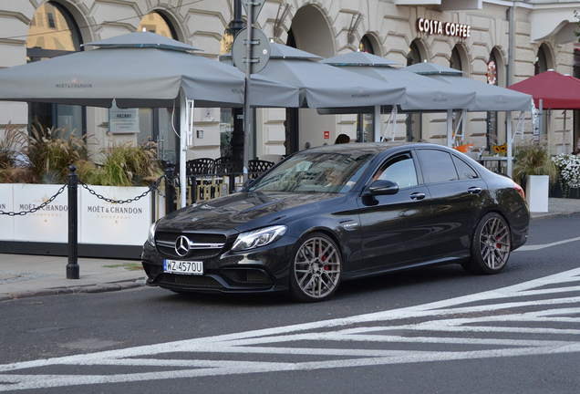 Mercedes-AMG C 63 S W205