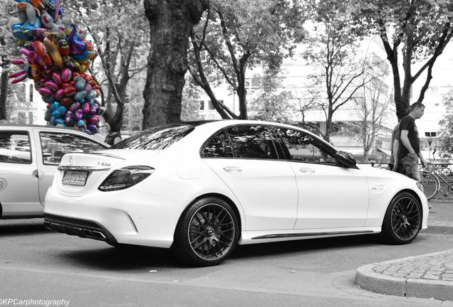 Mercedes-AMG C 63 S W205