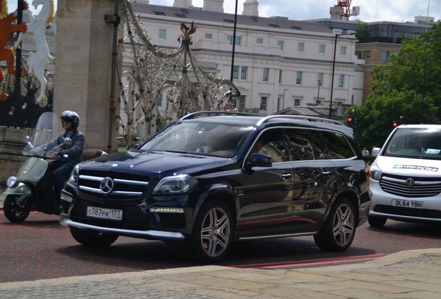 Mercedes-Benz GL 63 AMG X166