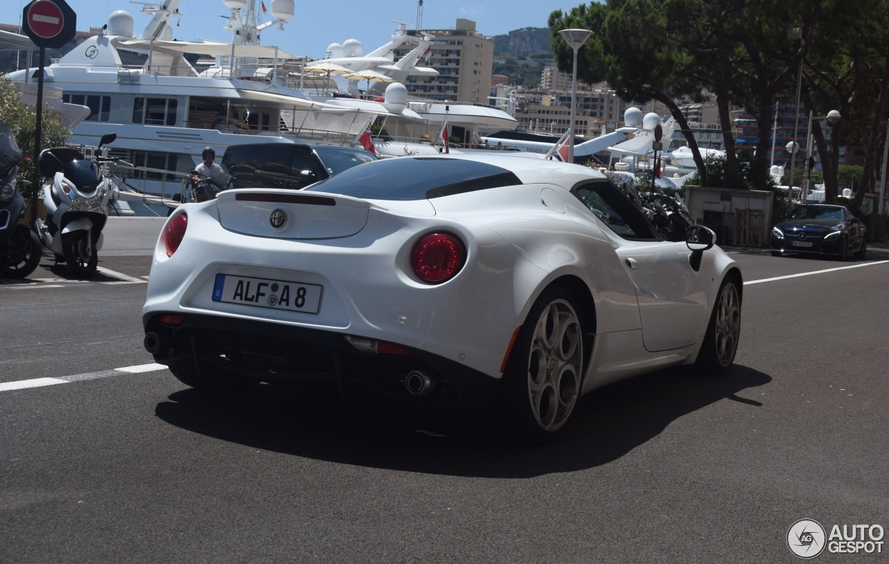 Alfa Romeo 4C Coupé