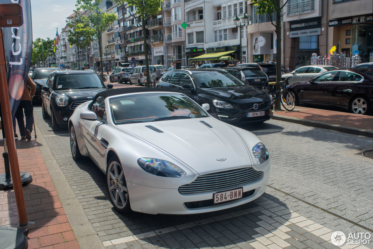 Aston Martin V8 Vantage Roadster