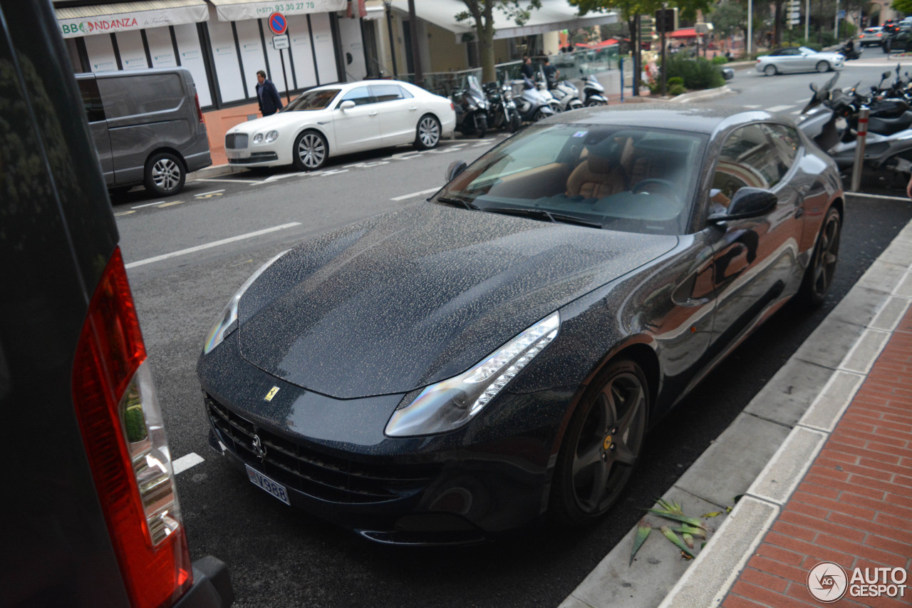 Ferrari FF