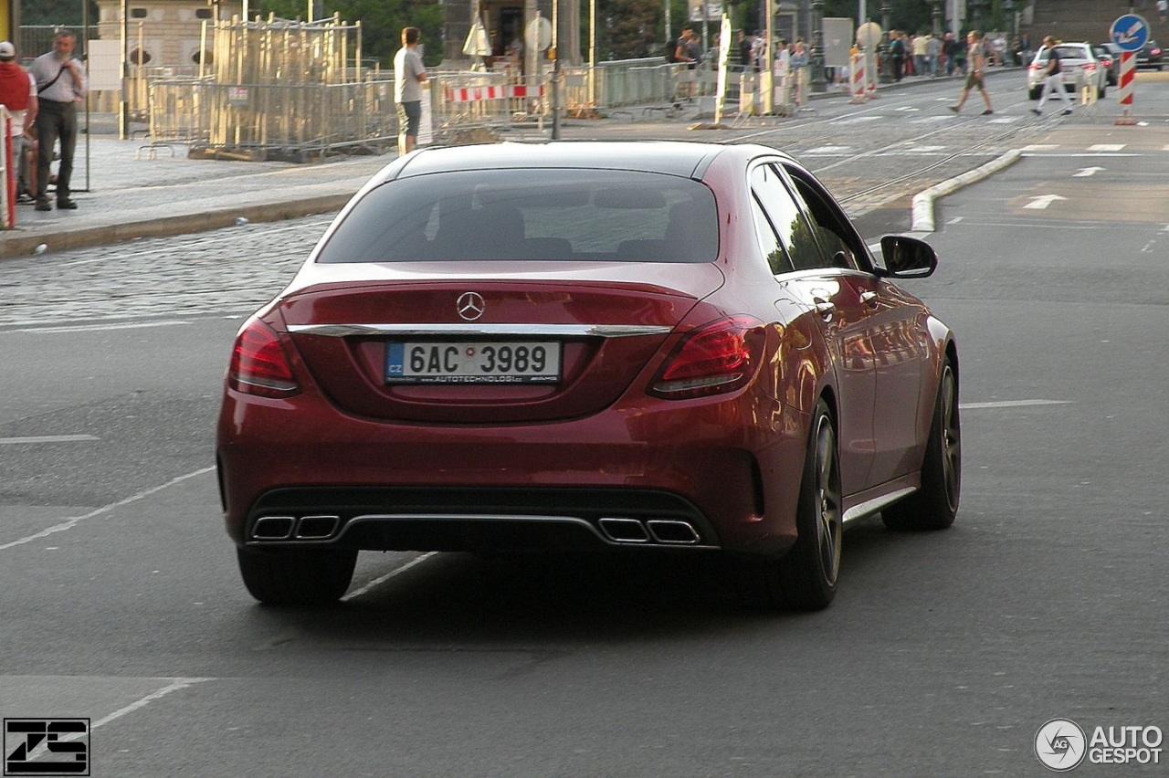 Mercedes-AMG C 63 S W205