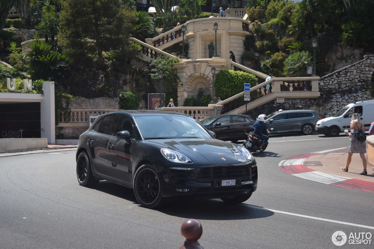 Porsche 95B Macan Turbo