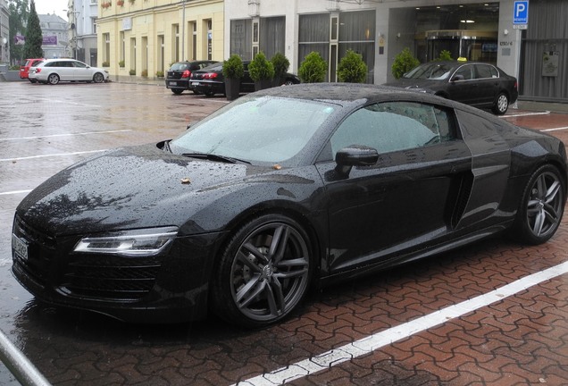 Audi R8 V10 2013