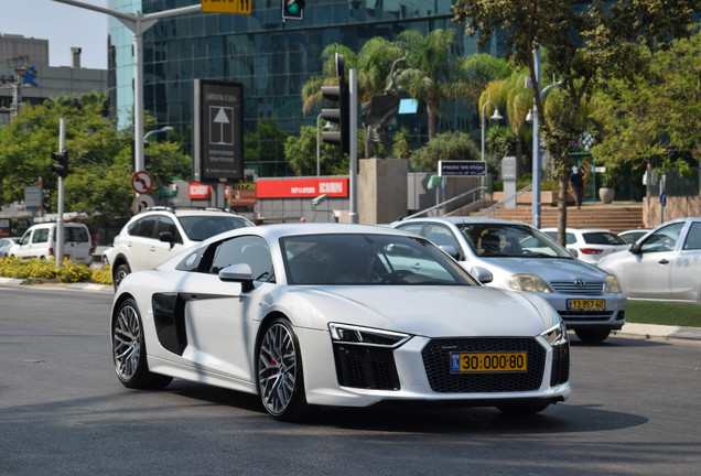 Audi R8 V10 2015