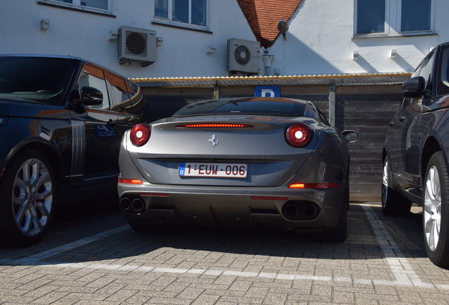 Ferrari California T